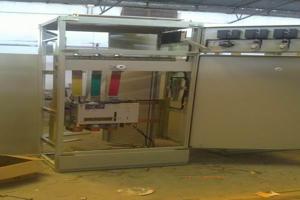 桐柏配电柜-3683品牌总闸配电柜的使用原则